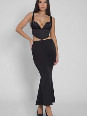 Elegant Black Mermaid Maxi Skirt - Women's Skirt